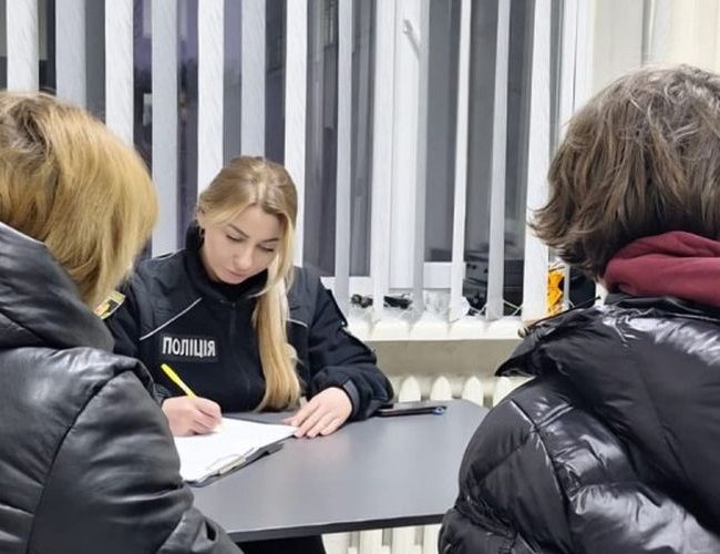 На Житомирщині за добу розшукали двох підлітків, які пішли з дому