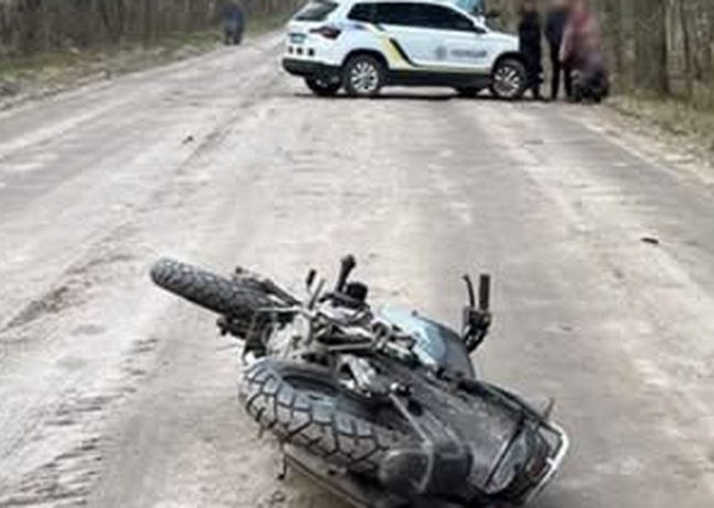На Житомирщині в ДТП загинув 26-річний мотоцикліст