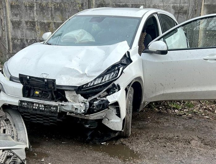 У Житомирі затримали підозрюваного, який потрапив у ДТП на викраденому авто